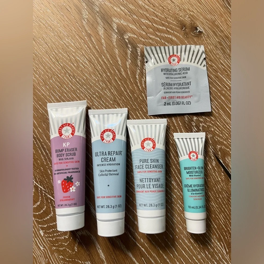 FIRST AID BEAUTY BUNDLE NWT SET OF 6